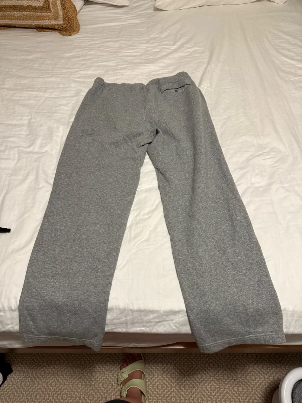 Nike Kids Gray Fleece Joggers with White Logo